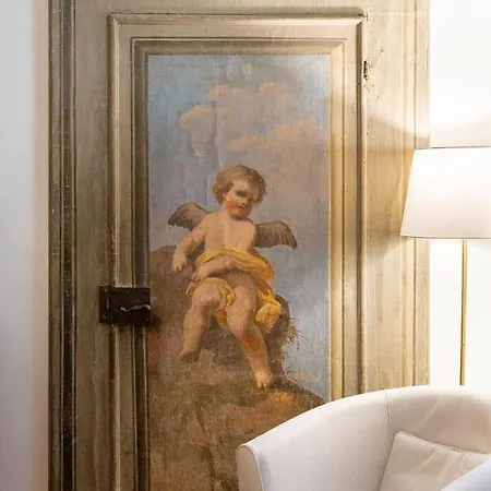 Alojamento de Acomodação e Pequeno-almoço Palazzo D'ambra Residenza D'epoca 4*
