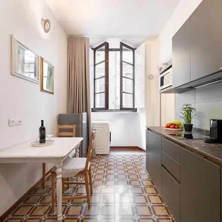 Alojamento de Acomodação e Pequeno-almoço Palazzo D'ambra Residenza D'epoca 4*