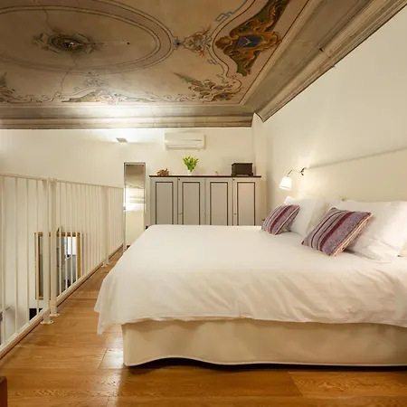 Palazzo D'ambra Residenza D'epoca *