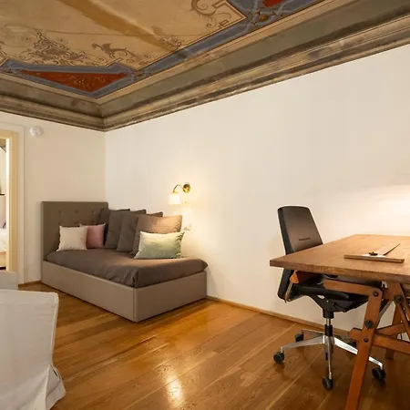 Palazzo D'ambra Residenza D'epoca Bed & Breakfast Florence