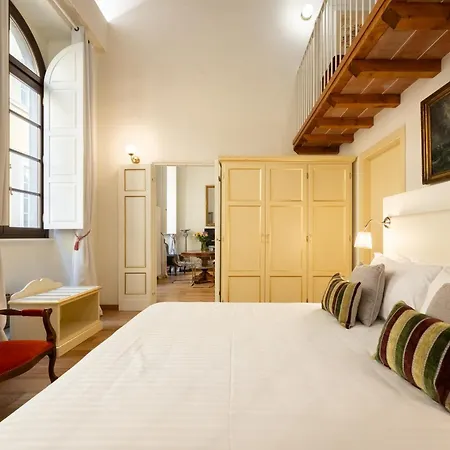 Bed & Breakfast Palazzo D'ambra Residenza D'epoca Florence
